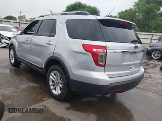 2014 Ford Explorer XLT with VIN 1FM5K7D88EGC22692, listed as a IAAI auction lot 41945588 with 84,129 mi miles. Bid and sale history available at carsss.com. Image 3.