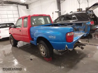 2005 Ford Ranger XLT with VIN 1FTZR45E15PA52471, listed as a IAAI auction lot 41478665 with 1 mi miles. Bid and sale history available at carsss.com. Image 3.