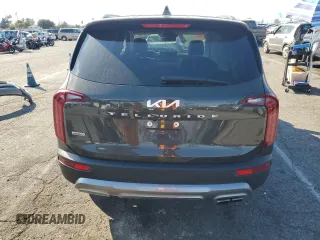 2022 Kia Telluride S with VIN 5XYP6DHC6NG223230, listed as a Copart auction lot 44393595 with 31,697 mi miles and Clean title. Bid and sale history available at DreamBid. Image 6.