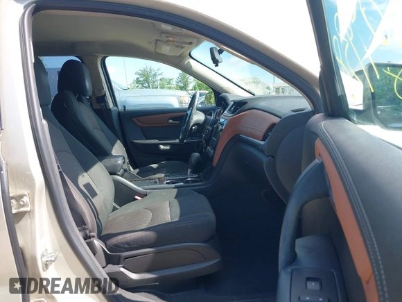 2016 Chevrolet Traverse LT с VIN 1GNKRGKDXGJ296003, выставлен на аукционе IAAI как лот 42209938 с пробегом 94 560 миль миль и . История ставок и продаж доступна на DreamBid. Изображение 5.