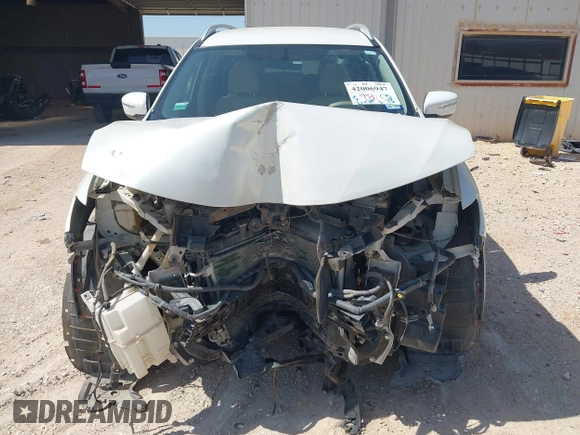 2015 Nissan Rogue SL with VIN 5N1AT2MV7FC769899, listed as a IAAI auction lot 42006947 with 99,897 mi miles and . Bid and sale history available at carsss.com. Image 6.