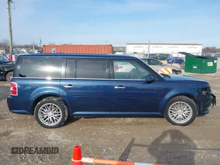 2017 Ford Flex Limited with VIN 2FMHK6D88HBA05128, listed as a IAAI auction lot 41209291 with 309,889 mi miles. Bid and sale history available at carsss.com. Image 14.