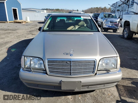 1995 Mercedes-Benz S with VIN WDBGA51E3SA273738, listed as a Copart auction lot 49763925 with 148,066 mi miles and Clean Title. Bid and sale history available at DreamBid. Image 5.