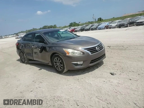 2015 Nissan Altima SV z VIN 1N4AL3AP6FC455327, wystawiony jako Copart lot #58084375 z przebiegiem 200 858 mil mil oraz Szkoda całkowita • Salvage title. Historia ofert i sprzedaży dostępna na DreamBid. Obrazek 13.