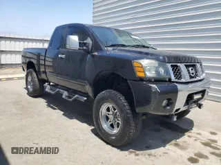 2004 Nissan Titan SE with VIN 1N6AA06B84N548876, listed as a Copart auction lot 60016925 with 190,202 mi miles and Clean title. Bid and sale history available at DreamBid. Image 4.