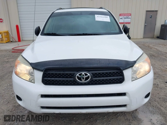 2008 Toyota RAV4 with VIN JTMZD33VX85078210, listed as a IAAI auction lot 41944108 with 110,518 mi miles. Bid and sale history available at carsss.com. Image 6.