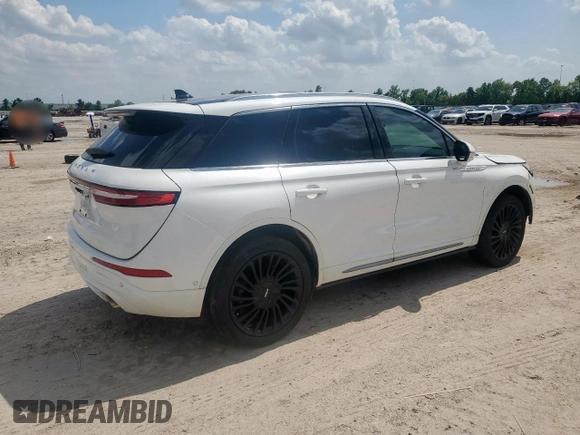 2021 Lincoln Corsair Reserve z VIN 5LMCJ2D96MUL21210, wystawiony jako Copart lot #59164185 z przebiegiem 57 578 mil mil oraz Szkoda całkowita • Salvage title. Historia ofert i sprzedaży dostępna na DreamBid. Obrazek 3.