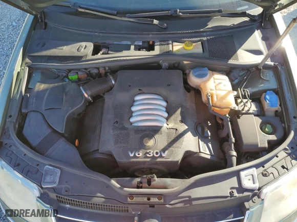 2003 Volkswagen Passat GLX with VIN WVWRH63B93P275619, listed as a Copart auction lot 87664845 with 0 mi miles and Non Repairable. Bid and sale history available at carsss.com. Image 11.