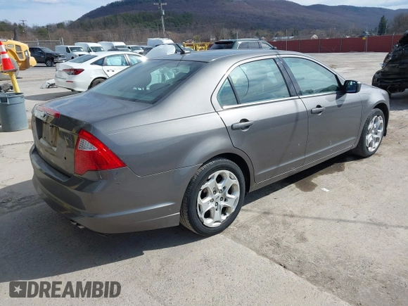 2011 Ford Fusion SE with VIN 3FAHP0HA7BR340296, listed as a IAAI auction lot 41860467 with 137,705 mi miles. Bid and sale history available at carsss.com. Image 4.