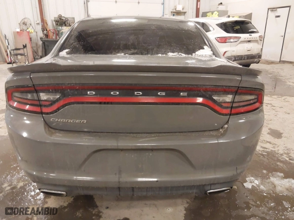 2017 Dodge Charger SE with VIN 2C3CDXBG0HH546619, listed as a IAAI auction lot 41617484 with 105,574 mi miles. Bid and sale history available at carsss.com. Image 17.