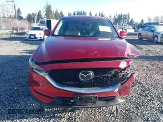 2018 Mazda CX-5 Touring with VIN JM3KFBCM8J0472991, listed as a IAAI auction lot 41959737 with 82,843 mi miles. Bid and sale history available at carsss.com. Image 13.