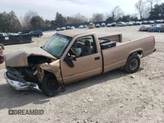 1996 Chevrolet Silverado 1500 with VIN 1GCEC14W6TZ165097, listed as a Copart auction lot 48853555 with 205,981 mi miles and Salvage Title. Bid and sale history available at DreamBid. Image 1.
