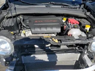2021 Jeep Renegade Islander with VIN ZACNJDBB9MPM77273, listed as a Copart auction lot 46824635 with 26,867 mi miles and Salvage title. Bid and sale history available at DreamBid. Image 12.