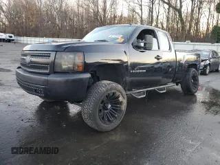 2007 Chevrolet Silverado 1500 Work Truck with VIN 2GCEK19JX71659011, listed as a Copart auction lot 82175134 with 186,503 mi miles and Salvage Title. Bid and sale history available at carsss.com. Image 1.