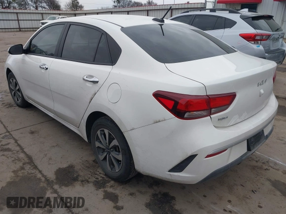 2023 Kia Rio S z VIN 3KPA24AD3PE542301, wystawiony jako IAAI lot #41364553 z przebiegiem 35 204 mil mil oraz . Historia ofert i sprzedaży dostępna na DreamBid. Obrazek 3.