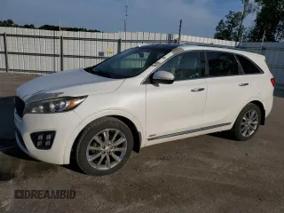 2016 Kia Sorento SX with VIN 5XYPKDA5XGG161292, listed as a Copart auction lot 53752865 with 218,125 mi miles and Clean Title. Bid and sale history available at carsss.com. Image 1.