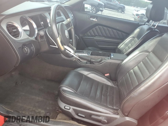 2013 Ford Mustang V6 with VIN 1ZVBP8EM0D5265005, listed as a Copart auction lot 54985425 with 128,964 mi miles and Salvage title. Bid and sale history available at DreamBid. Image 7.