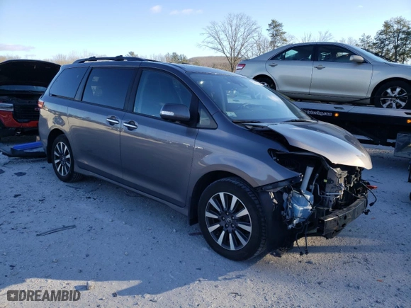 2019 Toyota Sienna XLE with VIN 5TDDZ3DC2KS226425, listed as a Copart auction lot 86862194 with 134,160 mi miles and Salvage Title. Bid and sale history available at carsss.com. Image 4.