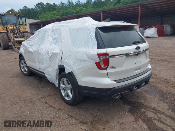 2018 Ford Explorer XLT z VIN 1FM5K7D85JGB84316, wystawiony jako IAAI lot #41817389 z przebiegiem 110 577 mil mil oraz . Historia ofert i sprzedaży dostępna na DreamBid. Obrazek 3.
