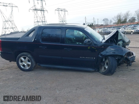 2007 Chevrolet Avalanche 3LT z VIN 3GNFK12337G114301, wystawiony jako IAAI lot #41608771 z przebiegiem Nie podano mil oraz . Historia ofert i sprzedaży dostępna na DreamBid. Obrazek 14.