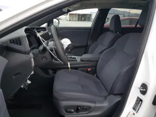 2023 Lexus RZ 450e Premium z VIN JTJAAAAB5PA009849, wystawiony jako Copart lot #81161103 z przebiegiem 4056 mil mil oraz . Historia ofert i sprzedaży dostępna na DreamBid. Obrazek 7.