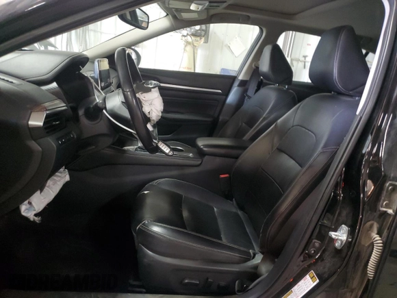 2019 Nissan Altima 2.5 Platinum with VIN 1N4BL4FV6KC179520, listed as a Copart auction lot 48404465 with 70,190 mi miles and Salvage Title. Bid and sale history available at carsss.com. Image 7.