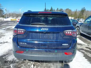 2021 Jeep Compass Altitude z VIN 3C4NJDBB0MT552101, wystawiony jako IAAI lot #41578726 z przebiegiem 49 684 mil mil oraz . Historia ofert i sprzedaży dostępna na DreamBid. Obrazek 16.