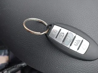2015 Nissan Altima SL z VIN 1N4AL3AP1FC152049, wystawiony jako IAAI lot #42313307 z przebiegiem 218 597 mil mil oraz . Historia ofert i sprzedaży dostępna na DreamBid. Obrazek 11.