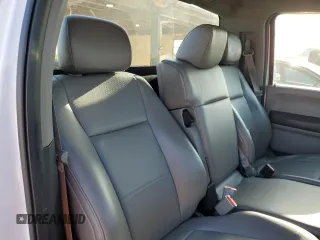 2016 Ford F-150 XL with VIN 1FTMF1CP6GKD69703, listed as a Copart auction lot 52428725 with 207,470 mi miles and Clean Title. Bid and sale history available at DreamBid. Image 10.