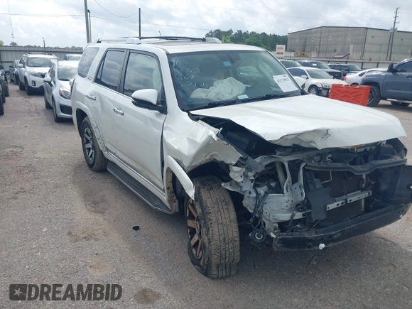 2014 Toyota 4Runner SR5 with VIN JTEZU5JR7E5080554, listed as a IAAI auction lot 42134833 with 170,077 mi miles and . Bid and sale history available at DreamBid. Image 1.