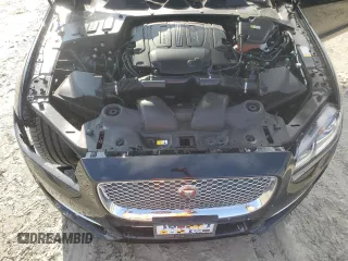 2016 Jaguar XJ Portfolio with VIN SAJWJ2GDXG8W03143, listed as a Copart auction lot 86467114 with 42,923 mi miles and Salvage title. Bid and sale history available at DreamBid. Image 11.