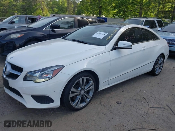 2015 Mercedes-Benz E-Class E 400 with VIN WDDKJ6FB5FF294900, listed as a IAAI auction lot 42067425 with 143,137 mi miles. Bid and sale history available at carsss.com. Image 2.
