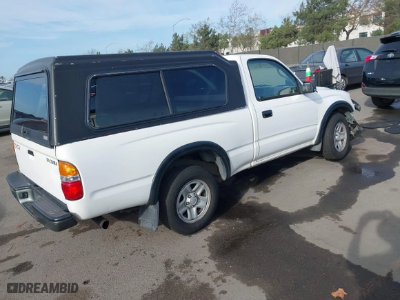 2002 Toyota Tacoma with VIN 5TENL42N62Z110440, listed as a IAAI auction lot 41719801 with 208,136 mi miles. Bid and sale history available at carsss.com. Image 4.
