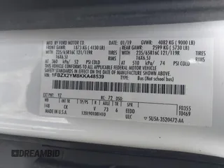 2019 Ford Transit Passenger XL with VIN 1FBZX2YM8KKA48539, listed as a IAAI auction lot 41391558 with 91,777 mi miles. Bid and sale history available at carsss.com. Image 9.
