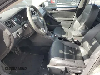 2013 Volkswagen Jetta SE with VIN 3VWDP7AJ8DM360372, listed as a Copart auction lot 51796725 with 66,981 mi miles and Non repairable. Bid and sale history available at DreamBid. Image 7.