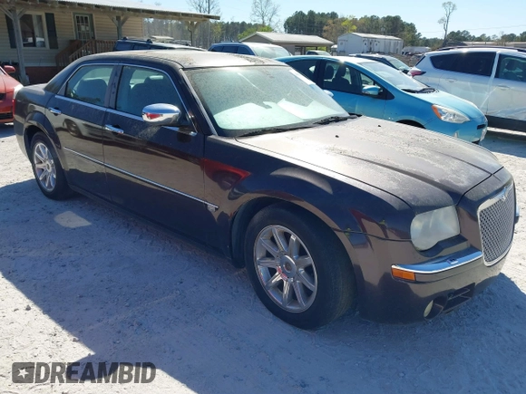 2005 Chrysler 300 with VIN 2C3AA63H75H577363, listed as a IAAI auction lot 41892999 with 229,634 mi miles. Bid and sale history available at carsss.com. Image 1.