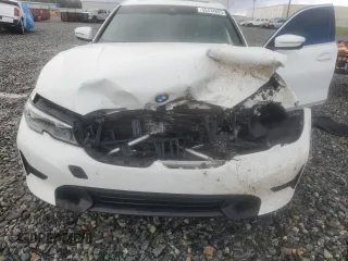 2019 BMW 3 Series 330i с VIN WBA5R1C57KFH11333, выставлен на аукционе Copart как лот 55434805 с пробегом 85 159 миль миль и Списание • Salvage title. История ставок и продаж доступна на DreamBid. Изображение 11.