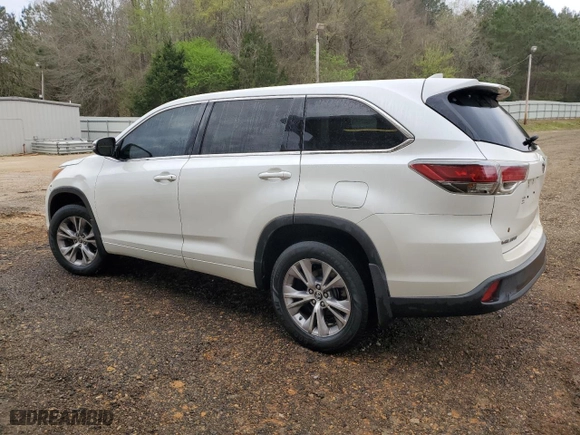 2016 Toyota Highlander LE Plus with VIN 5TDZKRFH6GS176626, listed as a Copart auction lot 50291045 with 119,801 mi miles and Clean Title. Bid and sale history available at carsss.com. Image 2.