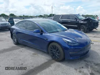 2022 Tesla Model 3 with VIN 5YJ3E1EA4NF191808, listed as a IAAI auction lot 39564406 with 6,756 mi miles. Bid and sale history available at carsss.com. Image 1.