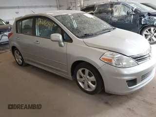 2010 Nissan Versa S with VIN 3N1BC1CP5AL460258, listed as a IAAI auction lot 42248599 with 184,582 mi miles and . Bid and sale history available at DreamBid. Image 1.