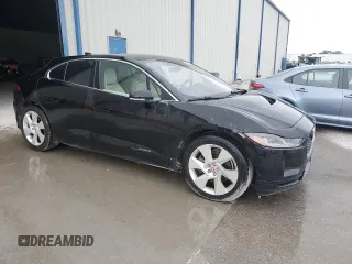 2019 Jaguar I-Pace SE z VIN SADHC2S13K1F69716, wystawiony jako Copart lot #55326684 z przebiegiem 34 891 mil mil oraz . Historia ofert i sprzedaży dostępna na DreamBid. Obrazek 4.