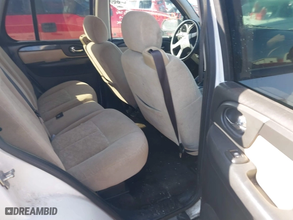 2005 GMC Envoy SLE with VIN 1GKDS13S852141073, listed as a IAAI auction lot 41600869 with 1 mi miles. Bid and sale history available at carsss.com. Image 8.