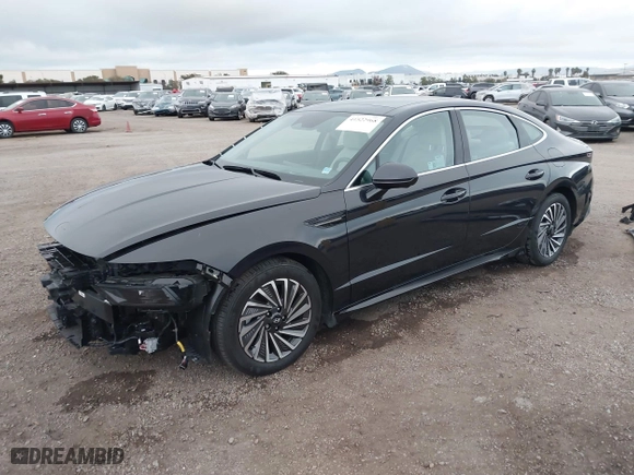 2024 Hyundai Sonata Hybrid Limited with VIN KMHL54JJ9RA088028, listed as a IAAI auction lot 41522968 with 8,294 mi miles. Bid and sale history available at carsss.com. Image 18.