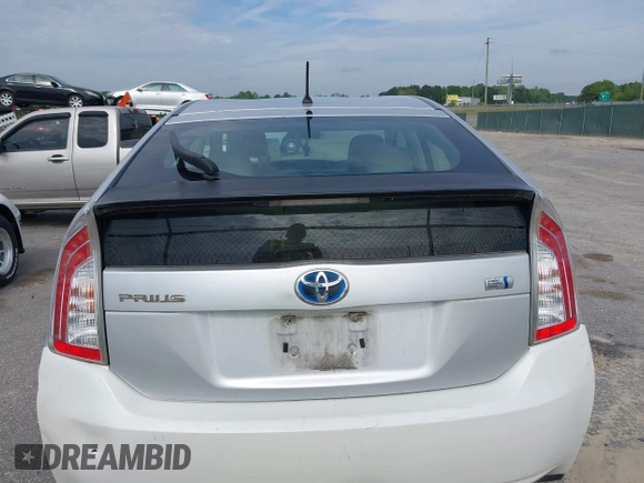 2013 Toyota Prius One with VIN JTDKN3DU5D0352800, listed as a IAAI auction lot 42102084 with 341,876 mi miles. Bid and sale history available at carsss.com. Image 18.