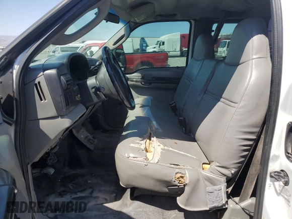 2006 Ford F-250 XL with VIN 1FTSX20586EB32799, listed as a Copart auction lot 57609635 with 272,580 mi miles and Salvage title. Bid and sale history available at DreamBid. Image 7.