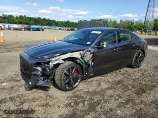 2022 Genesis G70 3.3T with VIN KMTG54TE6NU100703, listed as a Copart auction lot 54643714 with 6,889 mi miles. Bid and sale history available at carsss.com. Image 1.