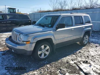 2014 Jeep Patriot Latitude with VIN 1C4NJRFB0ED816593, listed as a Copart auction lot 46106305 with 71,589 mi miles and Non Repairable. Bid and sale history available at carsss.com. Image 1.