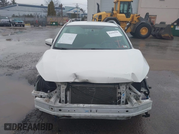 2018 Subaru Impreza Premium with VIN 4S3GTAB61J3729332, listed as a IAAI auction lot 41696550 with 85,035 mi miles. Bid and sale history available at carsss.com. Image 13.