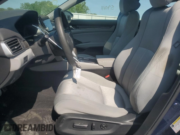 2018 Honda Accord EX z VIN 1HGCV1F4XJA201531, wystawiony jako Copart lot #59011995 z przebiegiem 180 265 mil mil oraz Szkoda całkowita • Salvage title. Historia ofert i sprzedaży dostępna na DreamBid. Obrazek 7.