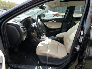 2018 Infiniti QX30 Premium with VIN SJKCH5CR7JA044597, listed as a Copart auction lot 47276404 with 102,007 mi miles. Bid and sale history available at carsss.com. Image 7.